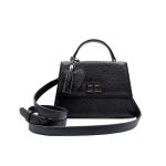  Taschenanhänger aus schwarzem Leder
