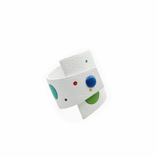 Dots fehér-színes pöttyös bőr karkötő